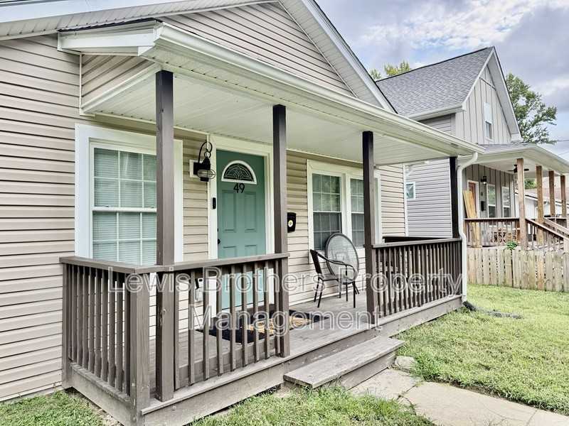 49 Loudon St - Photo 2 of 20