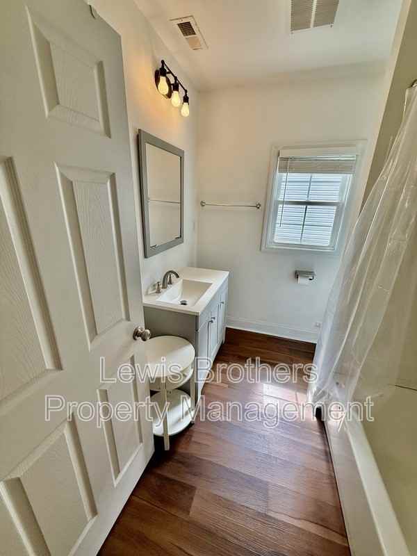 49 Loudon St - Photo 7 of 20