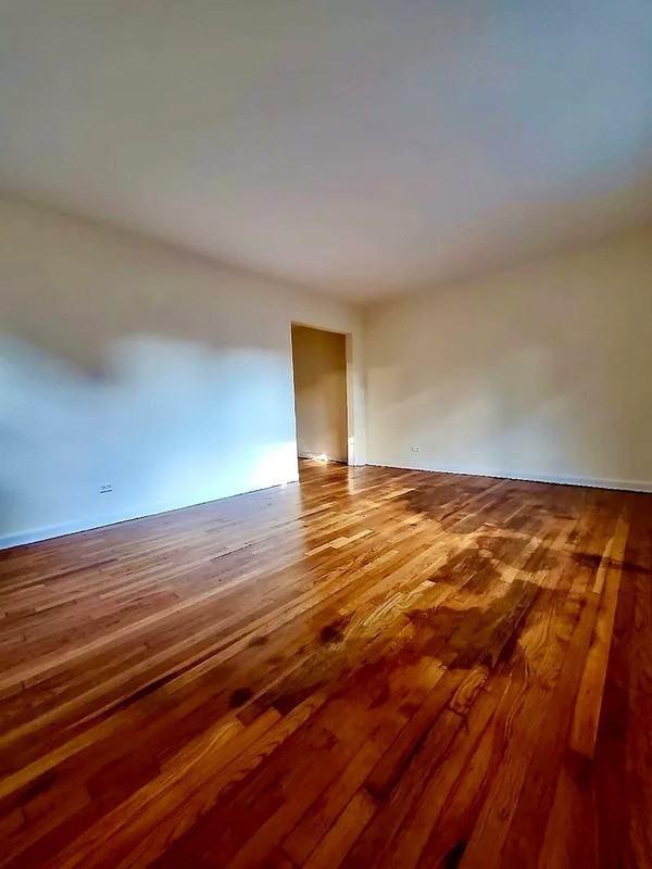 2807 Kings Hwy #1G - Photo 3 of 9