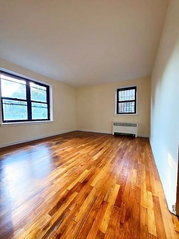 2807 Kings Hwy #1G - Photo 4 of 9