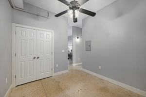 featured image of 5300 Longview Rd