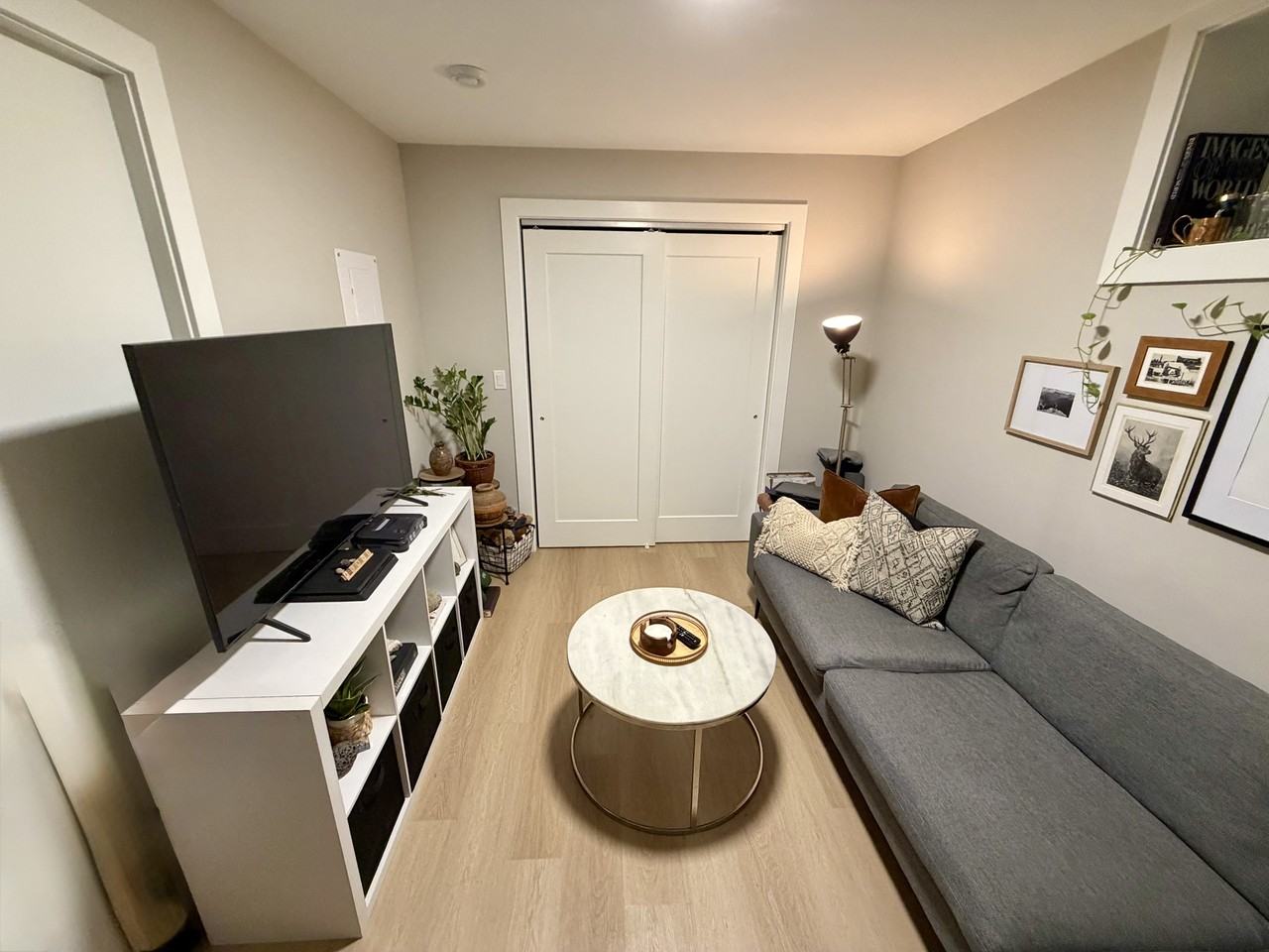 5068 Prince Albert Street - Photo 3 of 10