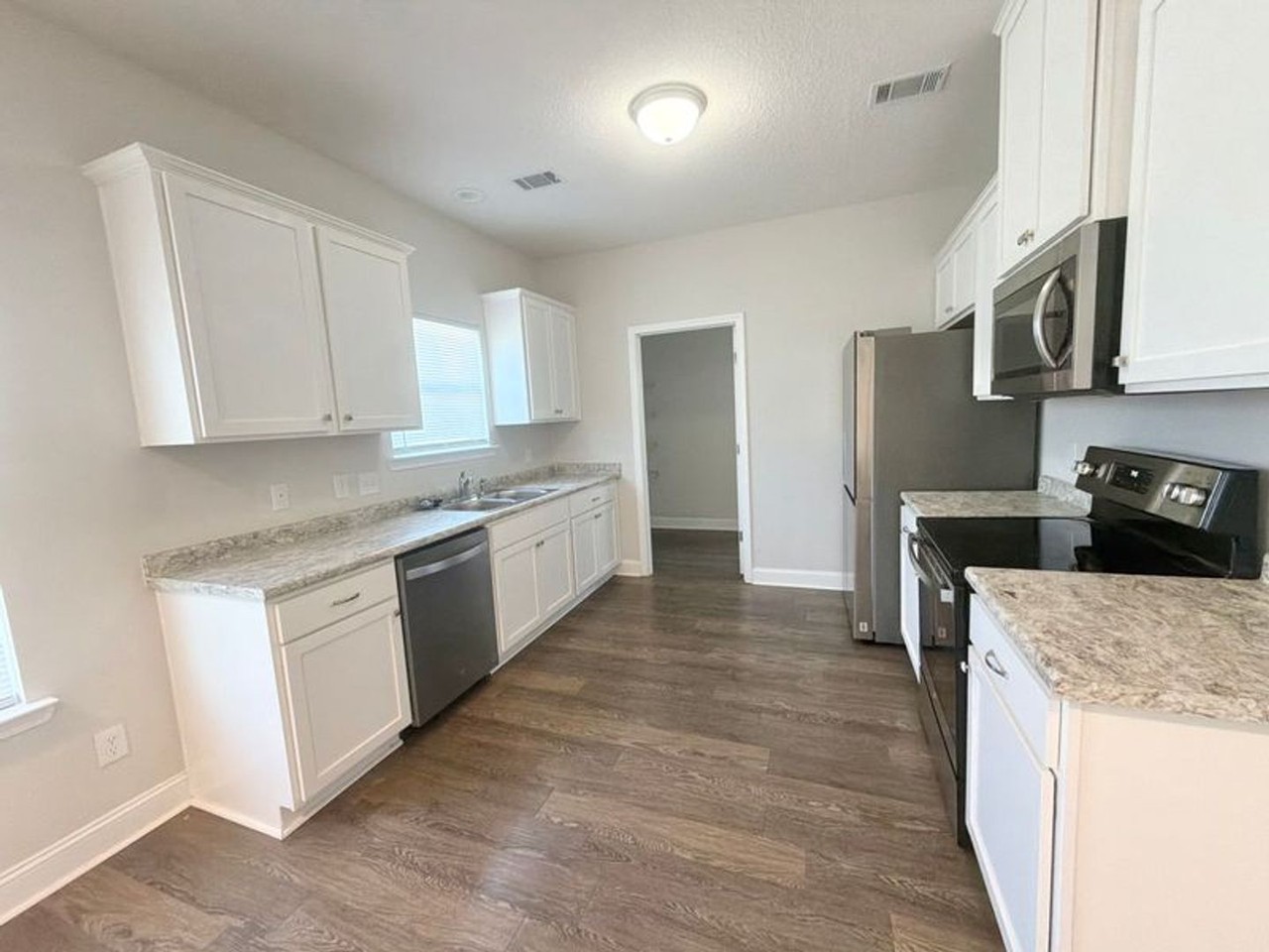 232 Gambrell Rd - Photo 5 of 18