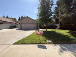 featured image of 2643 W Oakridge Ave