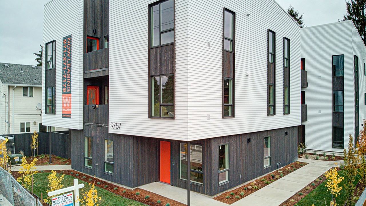 New Modern luxury living on the eastside - Photo 5 of 16