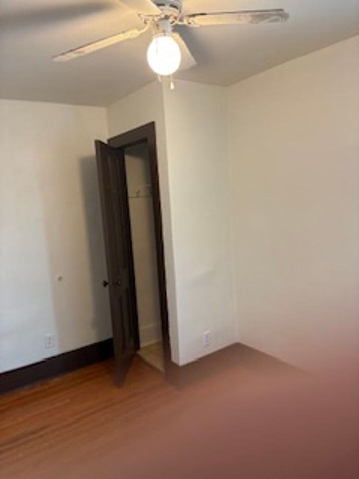 2833 Jackson St - Photo 4 of 10