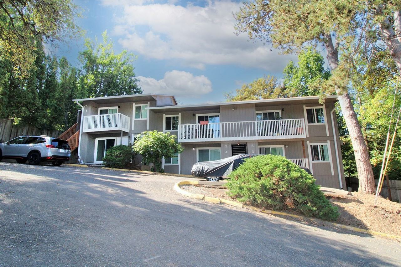 Raleigh Heights - Photo 2 of 39