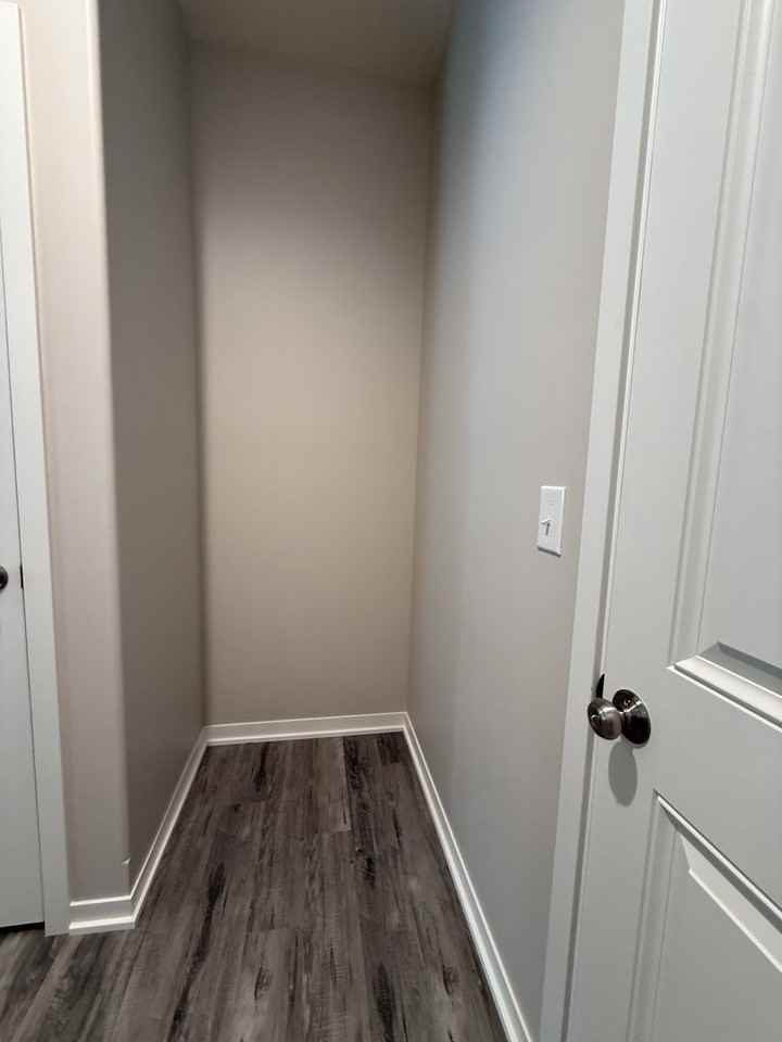 10806 N 149th St - Photo 3 of 24