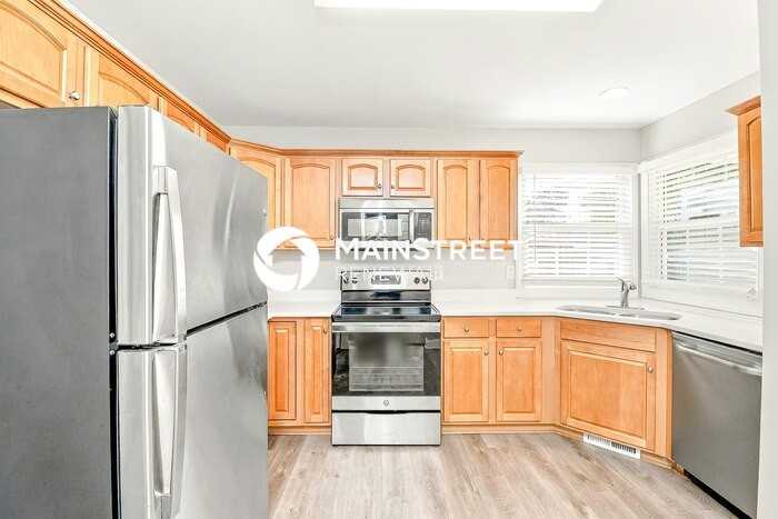 2700 Falling Leaf Ct - Photo 7 of 19