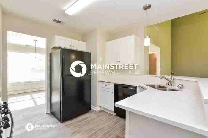 5143 Winding Glen Dr - Photo 7 of 17