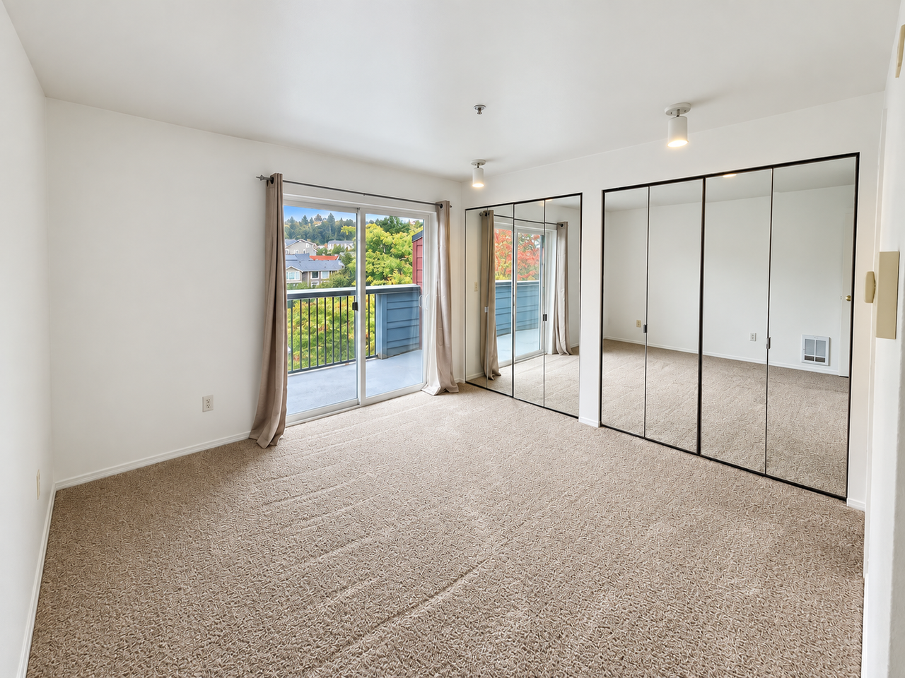 15917 Waynita Way Ne #301 - Photo 4 of 15