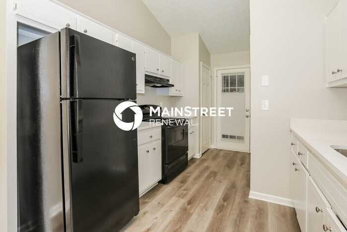 2737 Glendale Dr - Photo 5 of 16