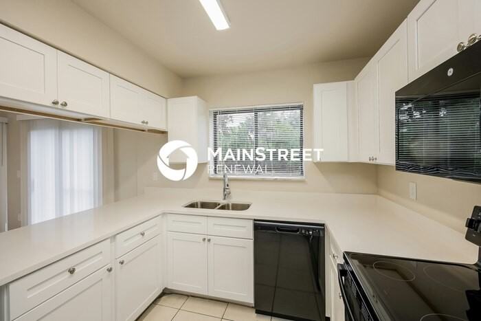 20318 Banner Ave - Photo 7 of 16