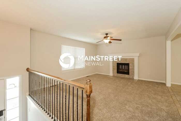 18405 E 20th Street Ct - Photo 3 of 17