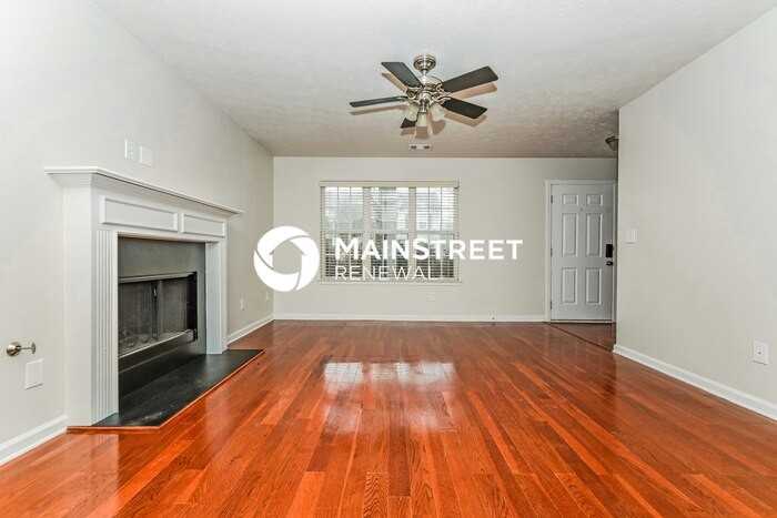 5445 Yellow Pine Dr - Photo 3 of 17