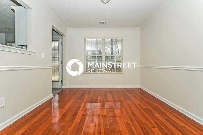 5445 Yellow Pine Dr - Photo 4 of 17