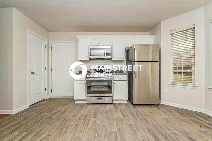 5445 Yellow Pine Dr - Photo 5 of 17