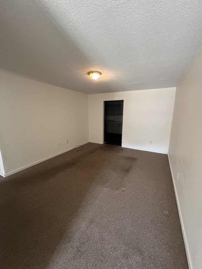 414 Timmy Ln #B - Photo 2 of 8