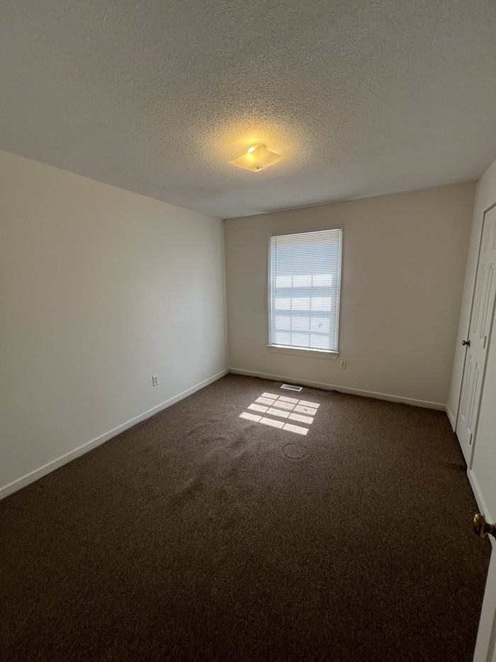 414 Timmy Ln #B - Photo 5 of 8