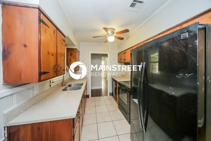 1520 Cranford Rd - Photo 7 of 16