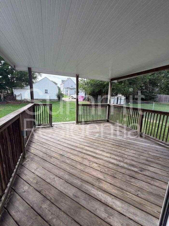 117 Massa Ave - Photo 7 of 21