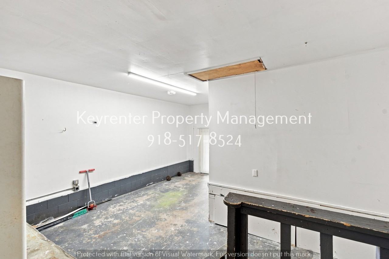 8899 E 171st St S - Photo 4 of 33
