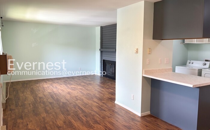 710 City Park Ave #B233 - Photo 5 of 31