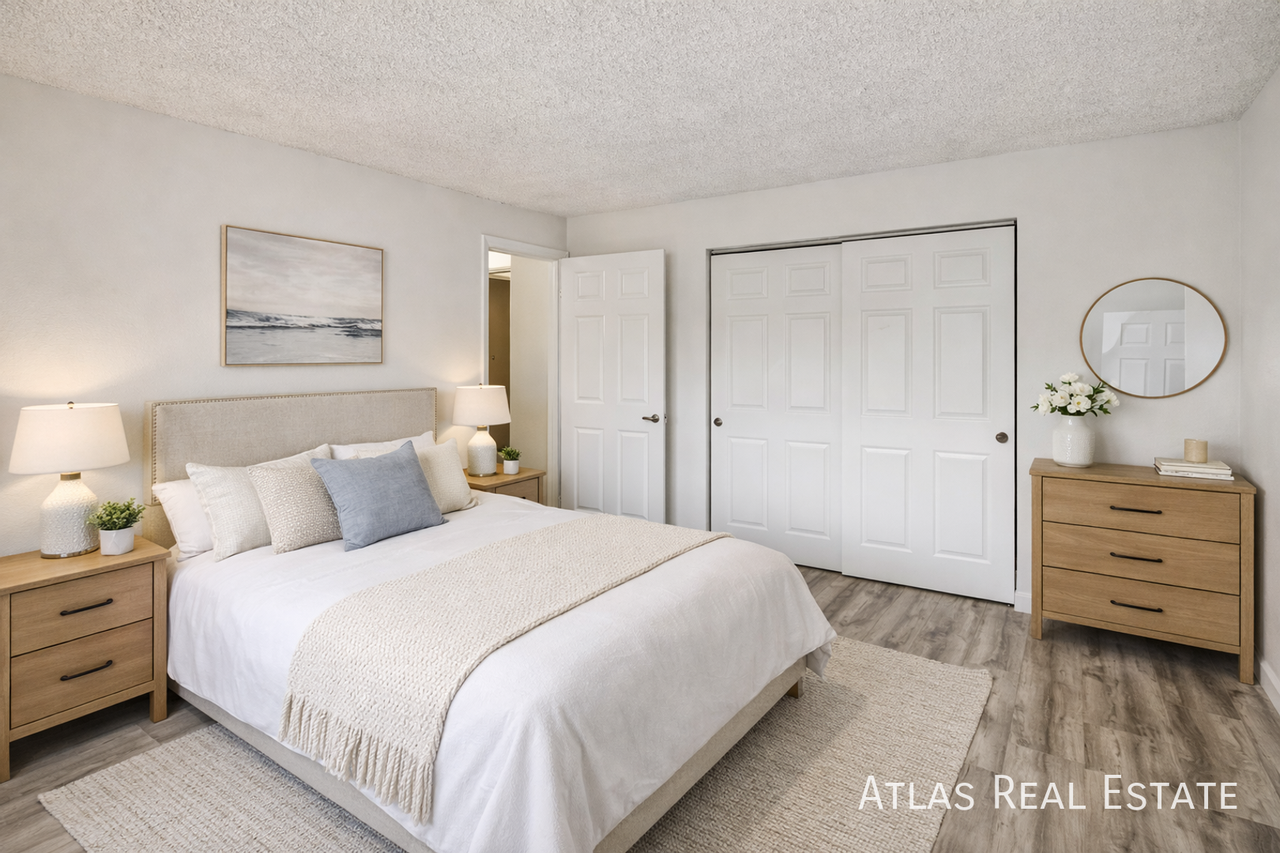 15571-15573 E 13th Avenue - Photo 6 of 9
