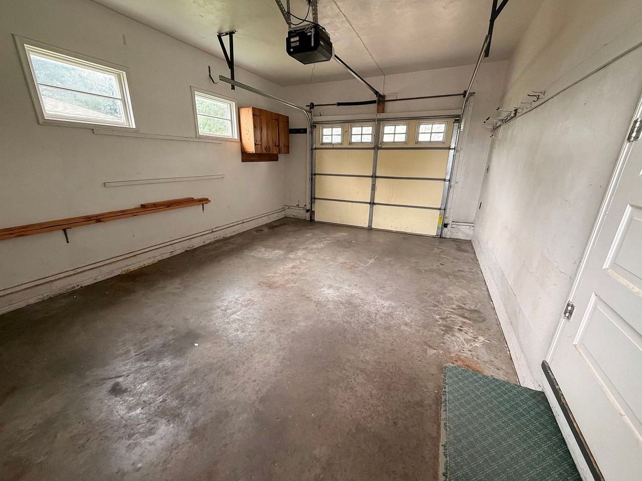 710 S 67th Ave - Photo 2 of 30
