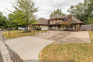 featured image of 7236 E 65th St