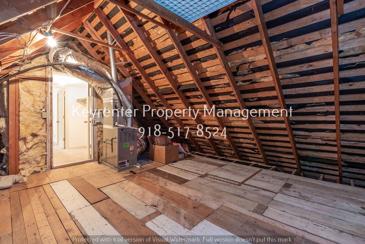 7236 E 65th St - Photo 2 of 43