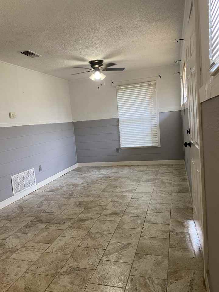White Settlement Road - Photo 2 of 6