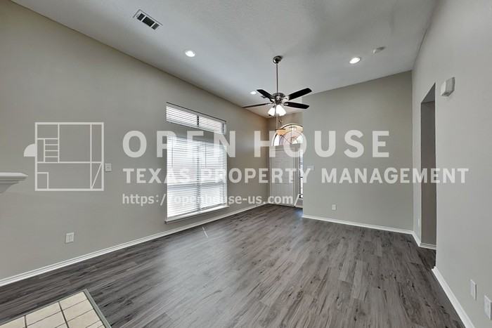 6929 Aston Dr - Photo 5 of 20