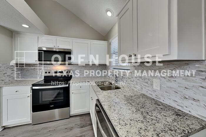 6929 Aston Dr - Photo 6 of 20