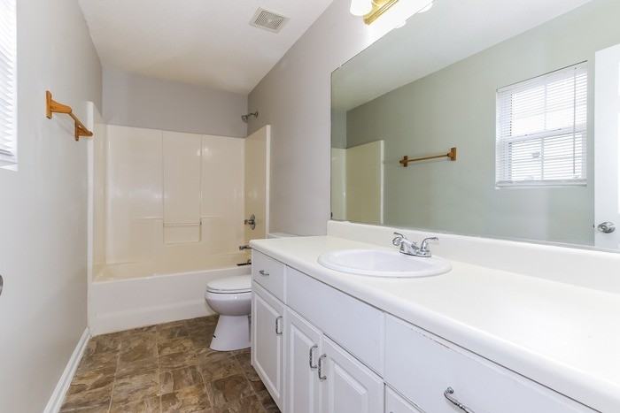3322 Sugarberry Dr - Photo 5 of 11
