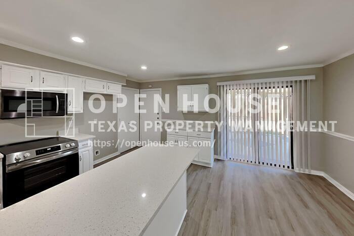 1747 Arledge - Photo 7 of 20