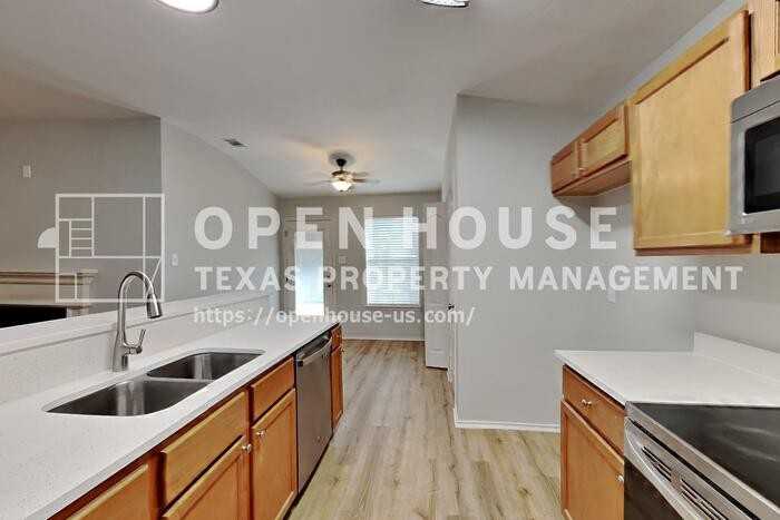 641 Mallard Dr - Photo 6 of 21