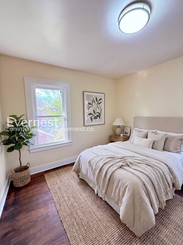 15093 Petoskey Ave - Photo 4 of 25