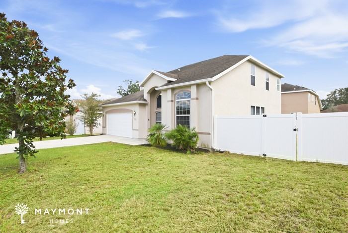 402 Bay Oak Ln - Photo 2 of 3