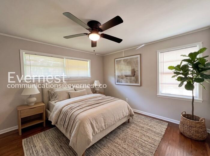 3238 Kenland Dr - Photo 4 of 18