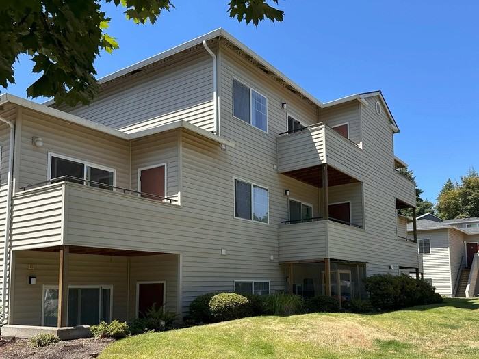 7915 Sw Hall Blvd #1-7915E - Photo 3 of 11