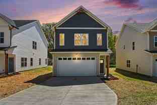 562 W Wilson Ave - Photo 1 of 1