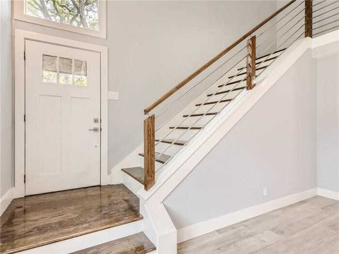 1913 Lightsey Rd #A - Photo 2 of 30