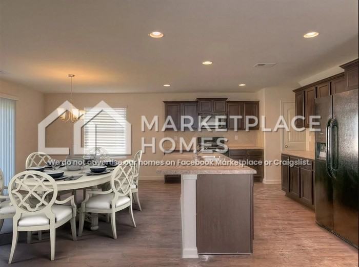 521 Chesser Reserve Way - Photo 4 of 4