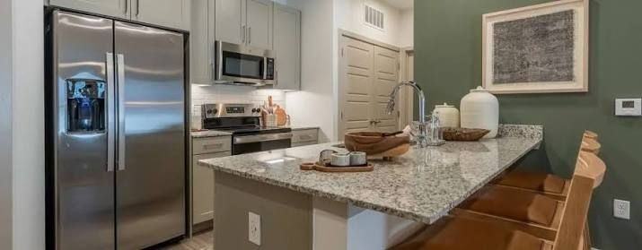 2201 N A W Grimes Blvd - Photo 7 of 9