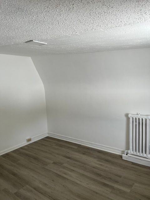 2029 Penn Ave ##2 - Photo 7 of 11