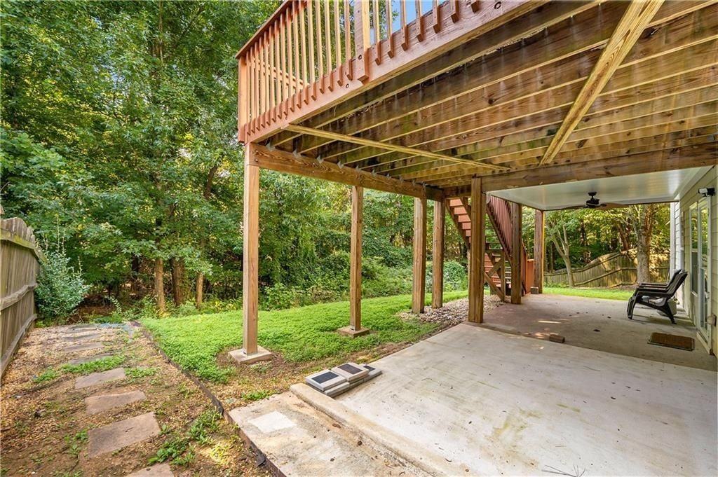 2113 Worrall Hill Dr - Photo 4 of 48