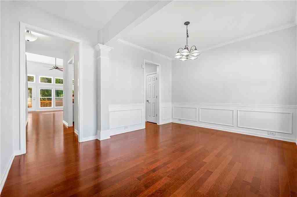 2113 Worrall Hill Dr - Photo 6 of 48