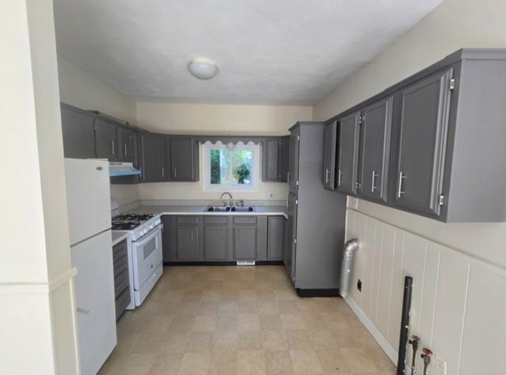 406 Laforte Ave - Photo 2 of 16