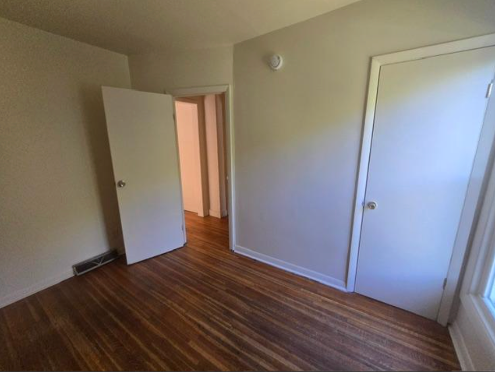 406 Laforte Ave - Photo 7 of 16